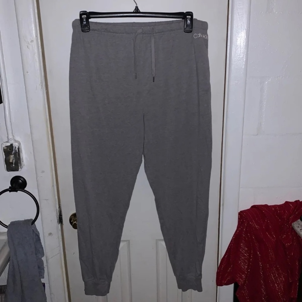 Men’s sweatpants size XL Calvin Klein